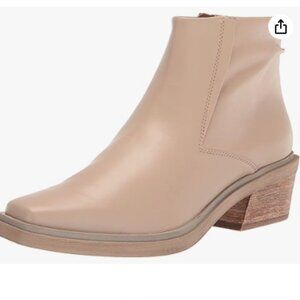 Franco Sarto Bootie Beige Size 7